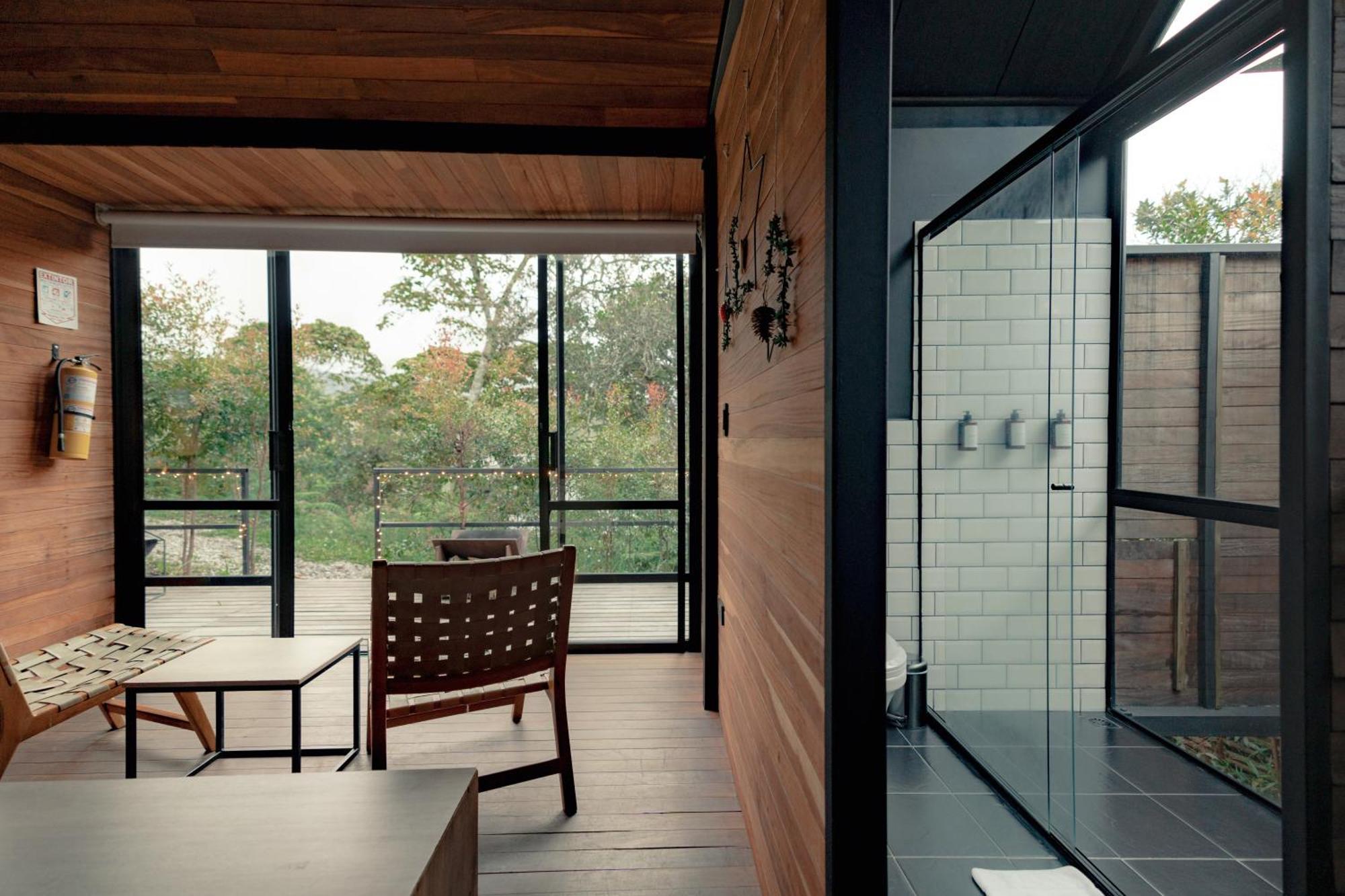 The Boato Hotel Guatape Exterior photo Interior of the house
