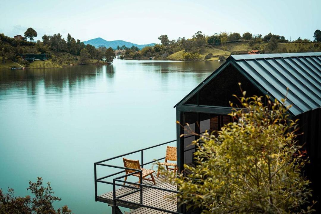 The Boato Hotel Guatape Exterior photo View of the lake from the hotel